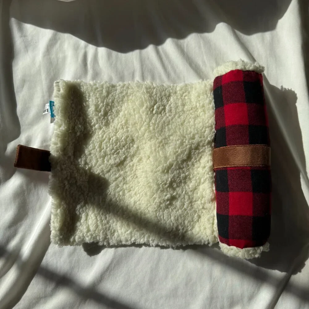 NWOT Bark Box Hygge Snuggler Blanket Squeak Toy, Red and Black Plaid, Large Dog